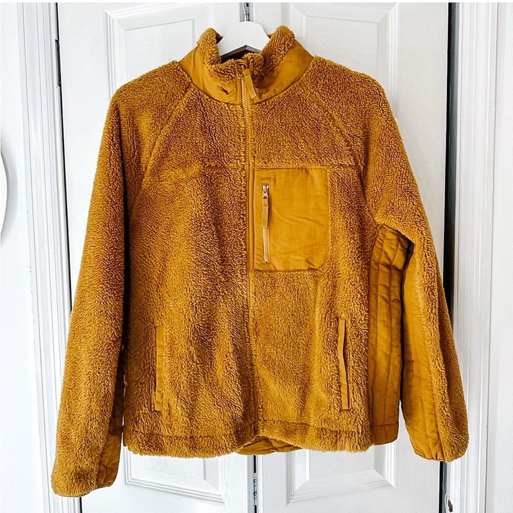TIME AND TRU FULL ZIP FAUX SHERPA JACKET LG